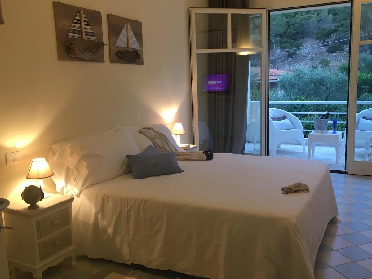 Baia Dei Mergoli Hotel 马蒂纳塔 外观 照片