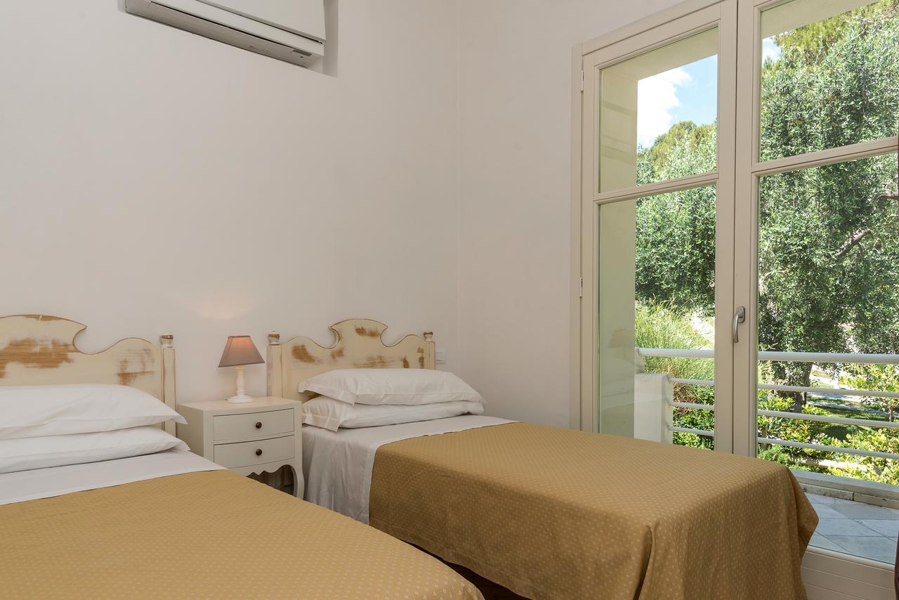 Baia Dei Mergoli Hotel 马蒂纳塔 外观 照片