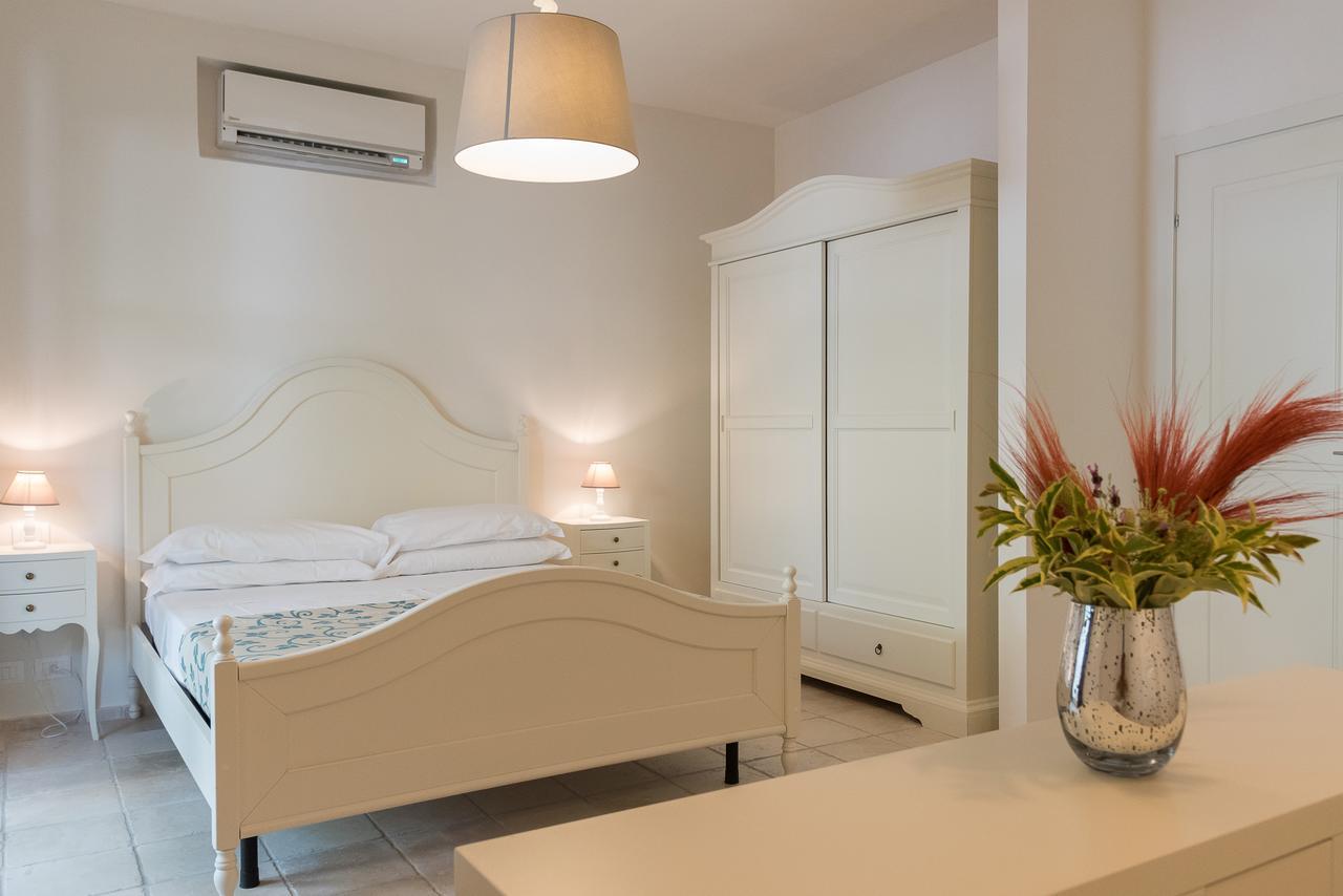 Baia Dei Mergoli Hotel 马蒂纳塔 外观 照片